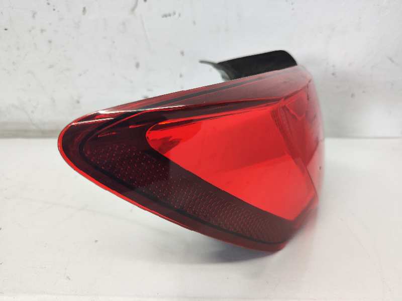 PILOTO TRASERO IZQUIERDO