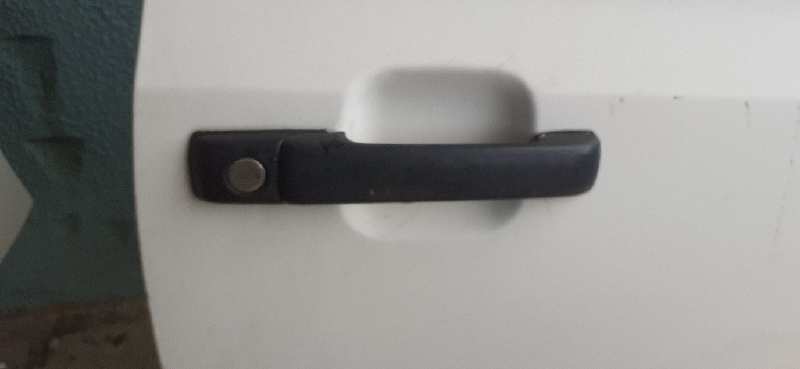 MANETA EXTERIOR DELANTERA DERECHA