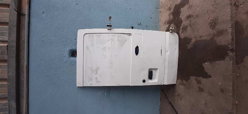 PUERTA TRASERA DERECHA