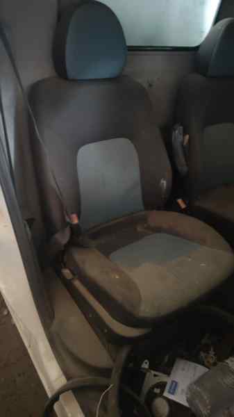 ASIENTO DELANTERO DERECHO