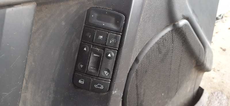 ELEVALUNAS DELANTERO IZQUIERDO