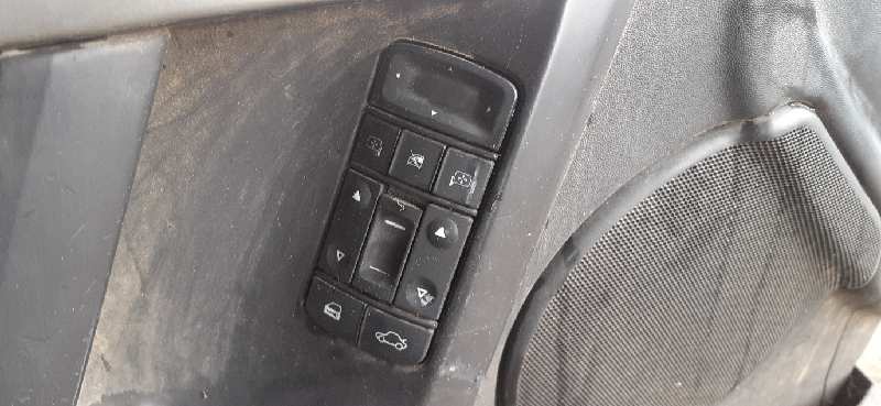 MANDO ELEVALUNAS DELANTERO IZQUIERDO 