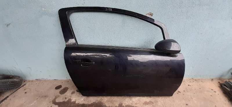 PUERTA DELANTERA DERECHA