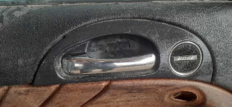 MANETA INTERIOR DELANTERA IZQUIERDA