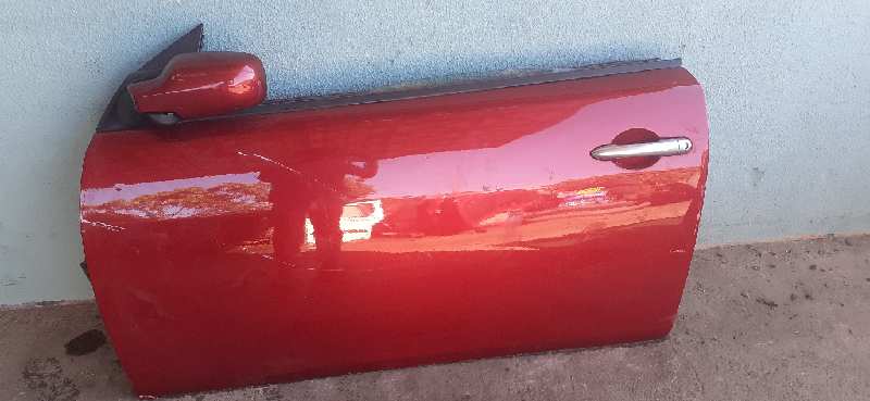 PUERTA DELANTERA IZQUIERDA