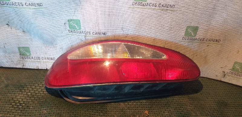 PILOTO TRASERO IZQUIERDO HYUNDAI COUPE (J2)