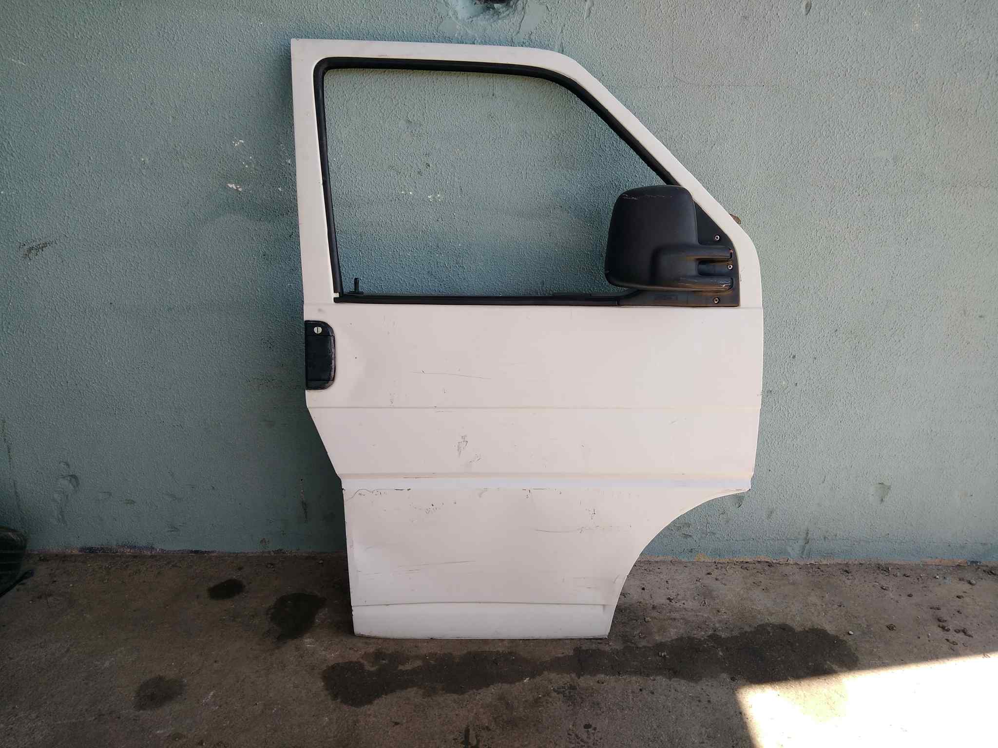 PUERTA DELANTERA DERECHA