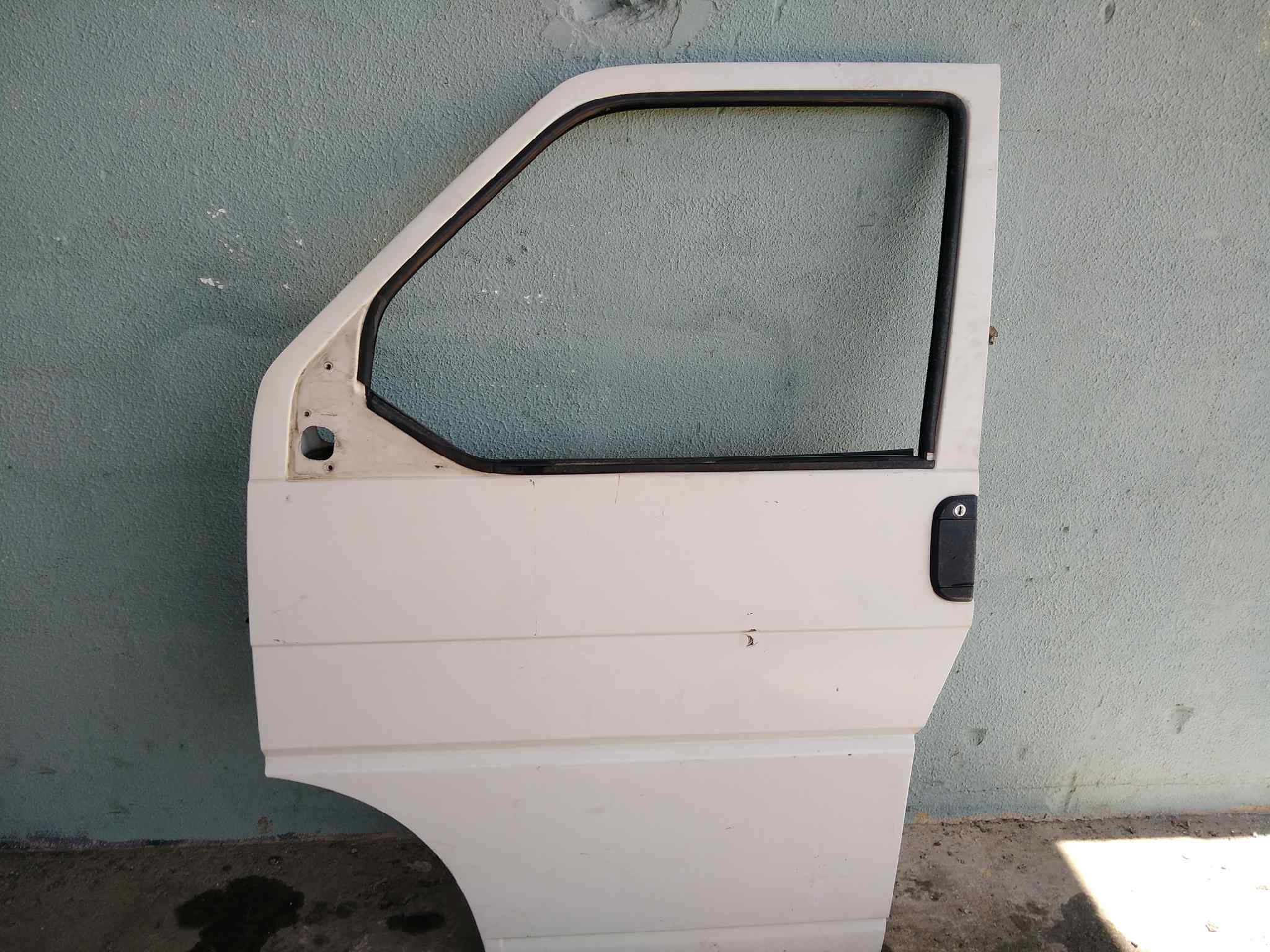 LUNA DELANTERA IZQUIERDA