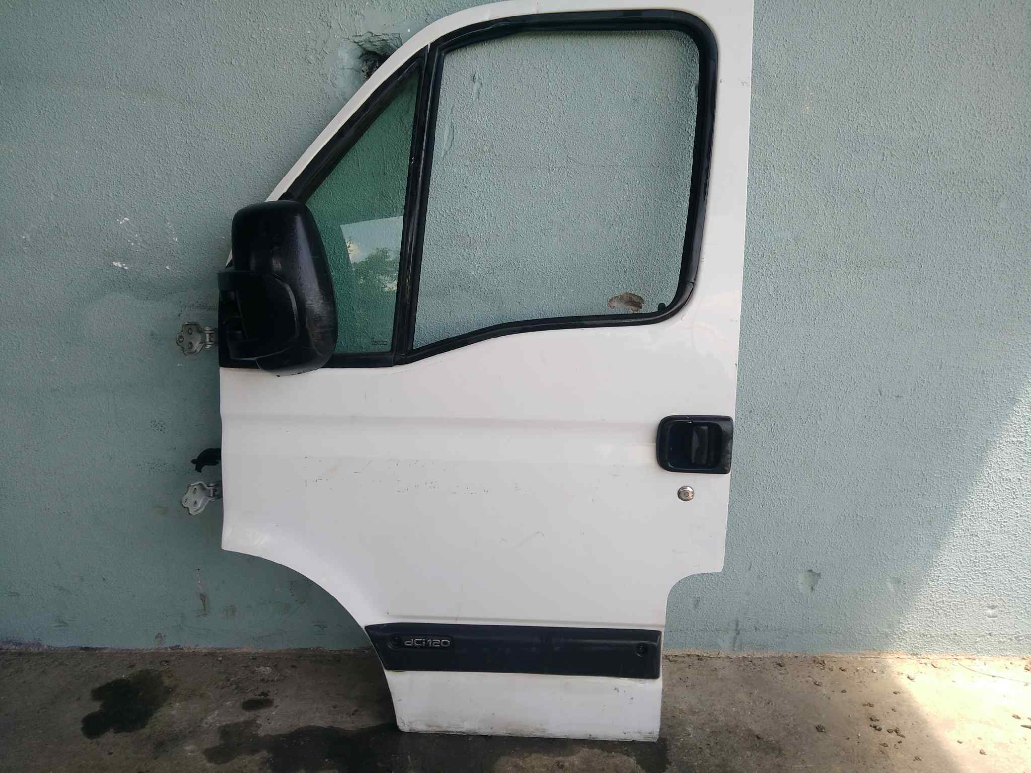 PUERTA DELANTERA IZQUIERDA