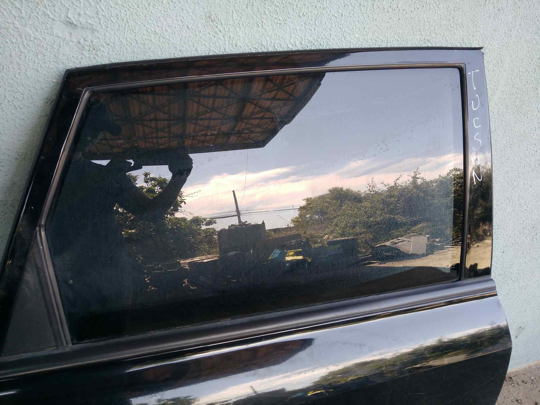 LUNA TRASERA DERECHA