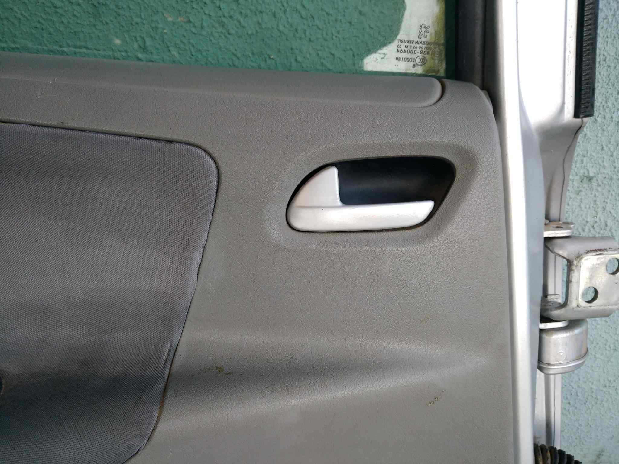 MANETA INTERIOR TRASERA IZQUIERDA