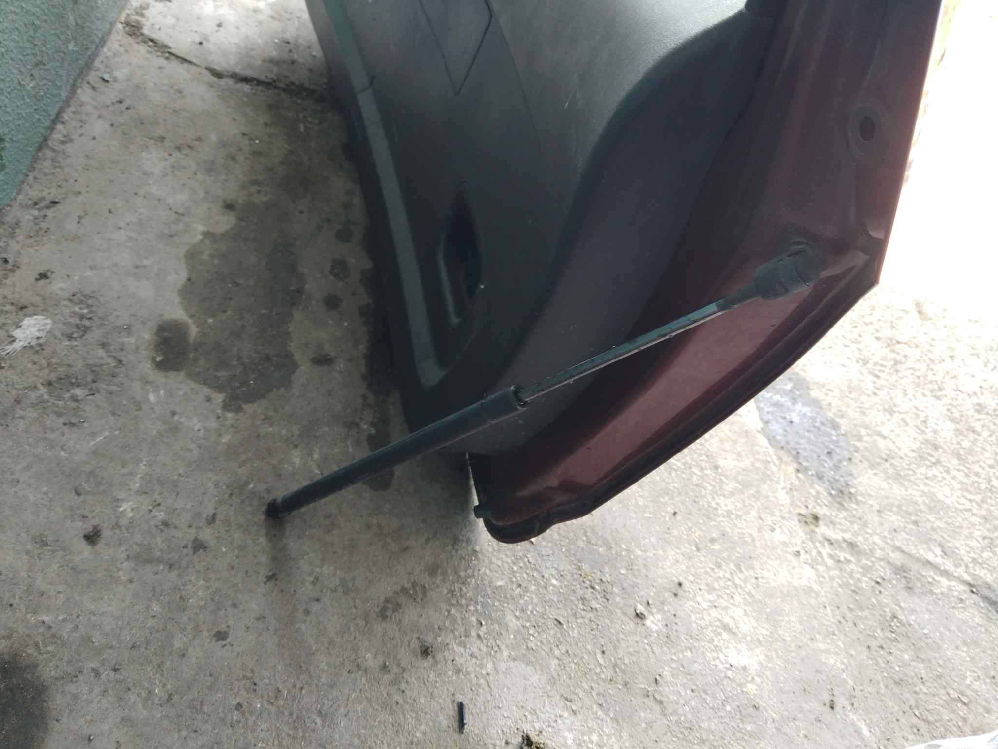 AMORTIGUADORES MALETERO - PORTON