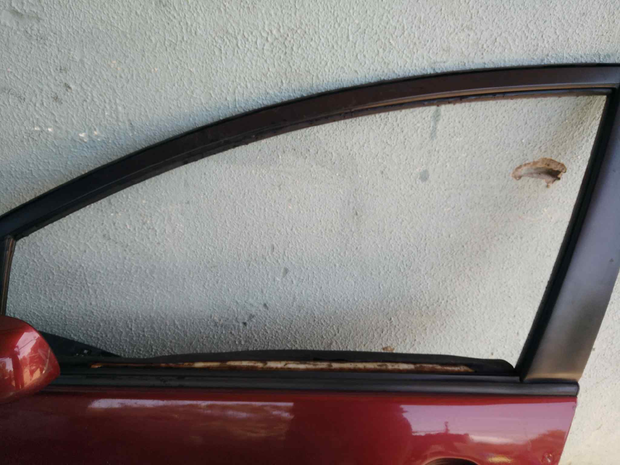 LUNA DELANTERA IZQUIERDA