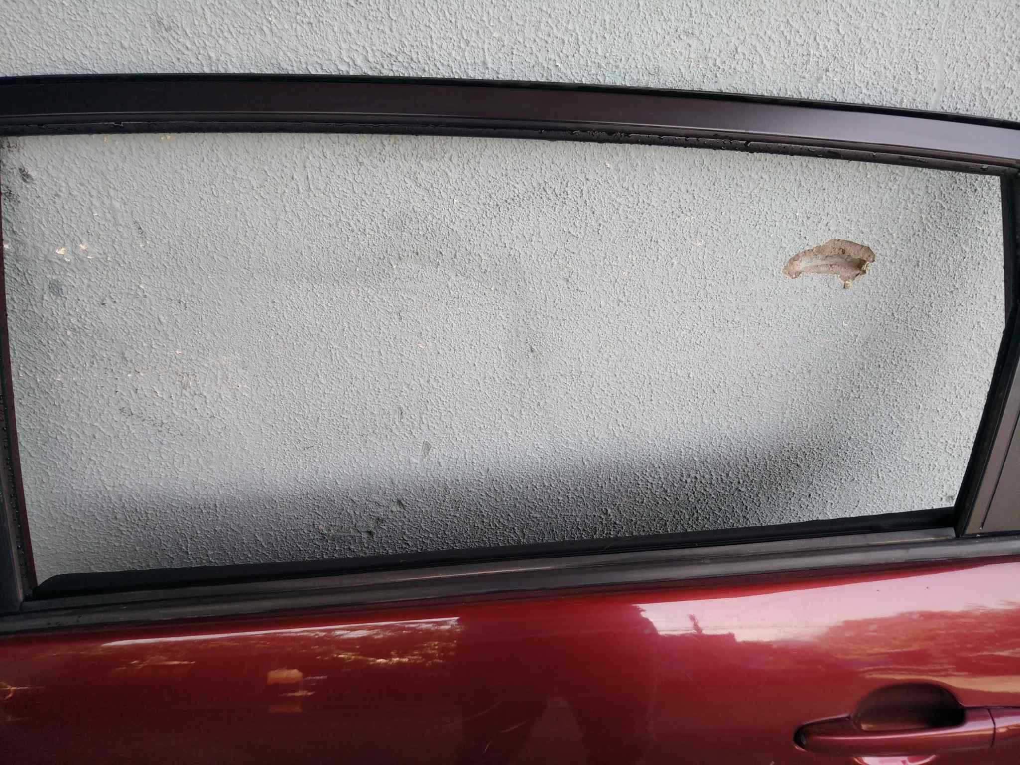 LUNA TRASERA IZQUIERDA