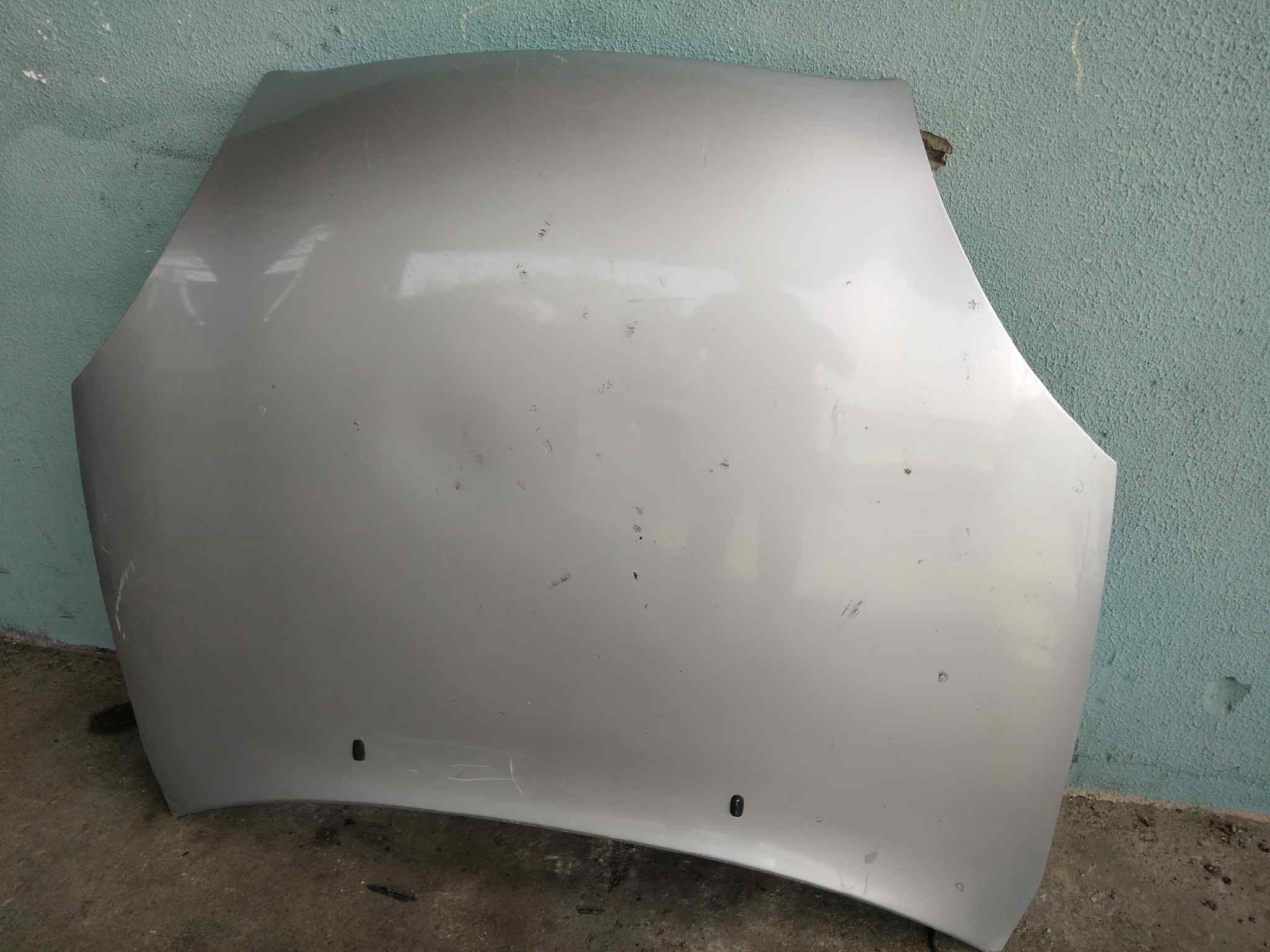 4709799 CAPOT FORD PUMA (CCE)