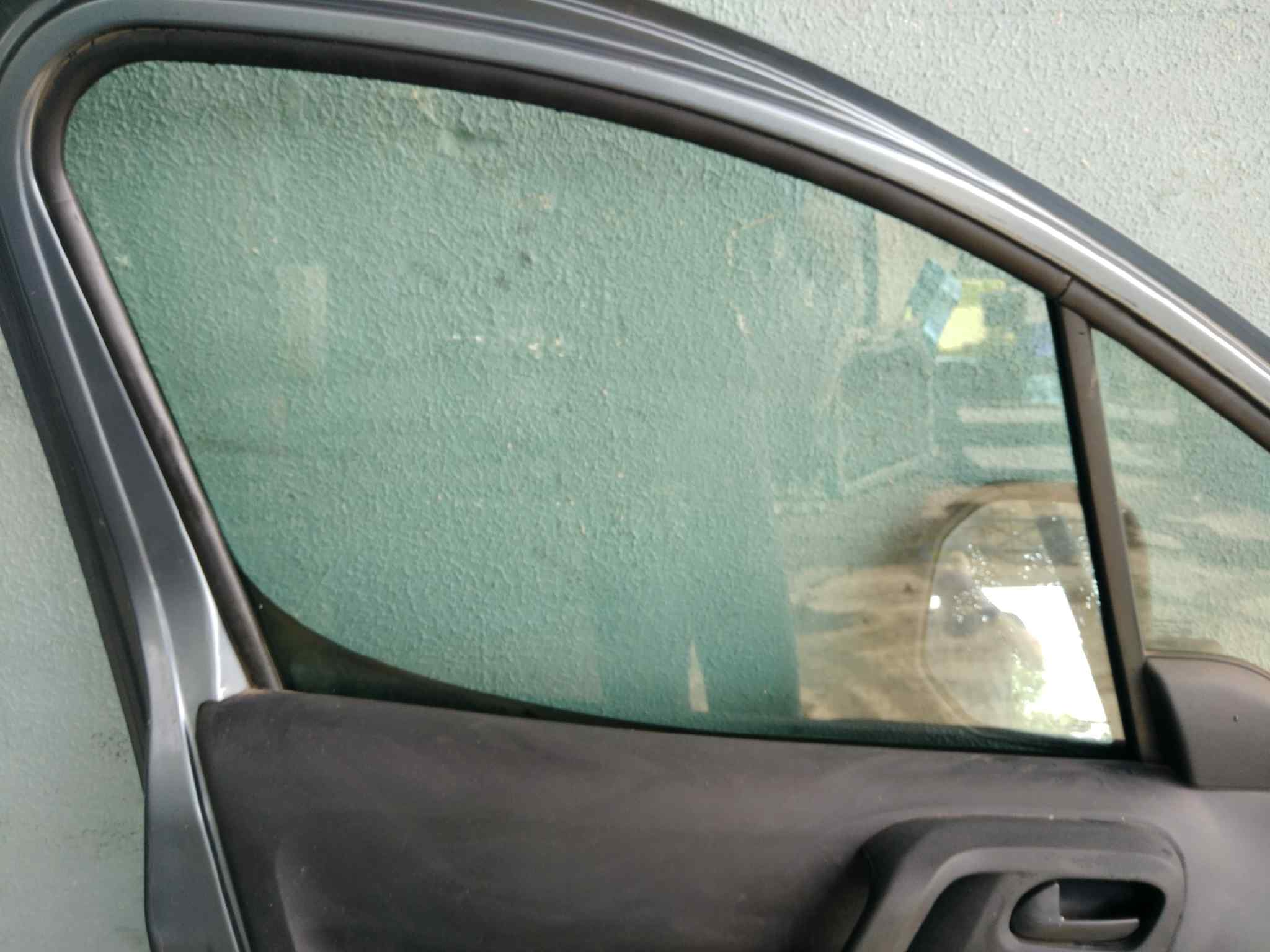 LUNA DELANTERA IZQUIERDA