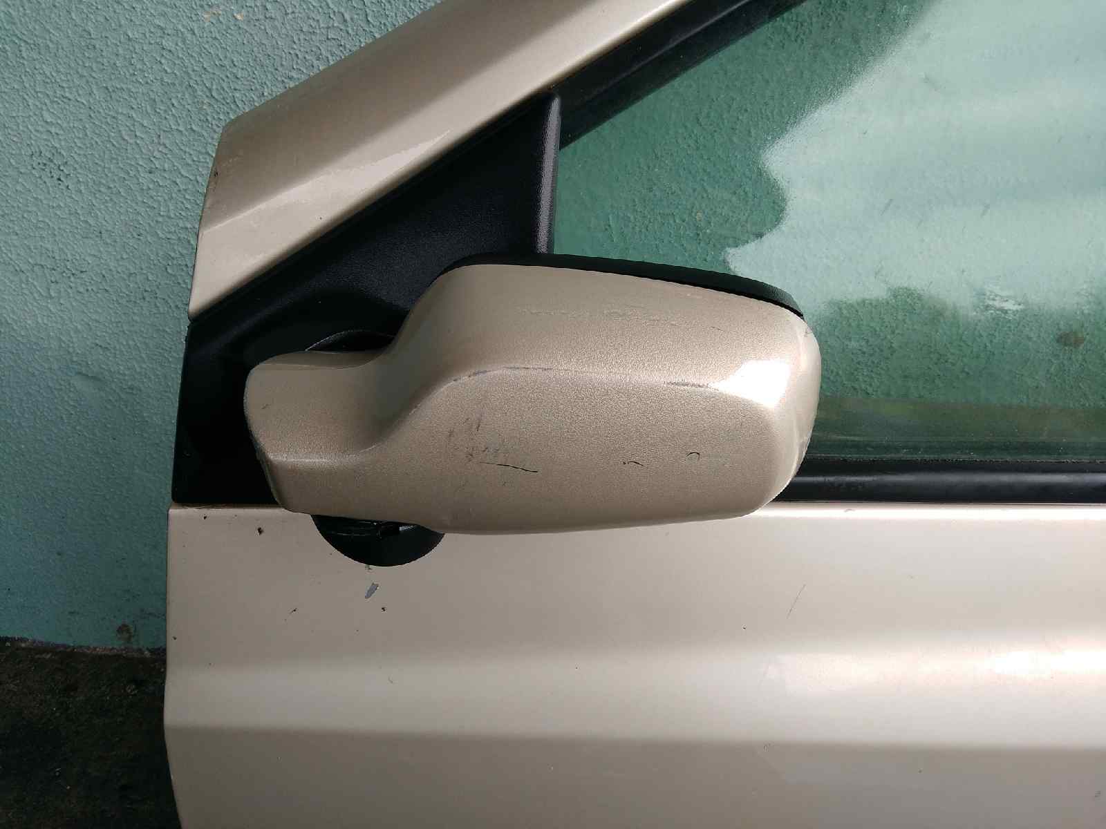 RETROVISOR IZQUIERDO