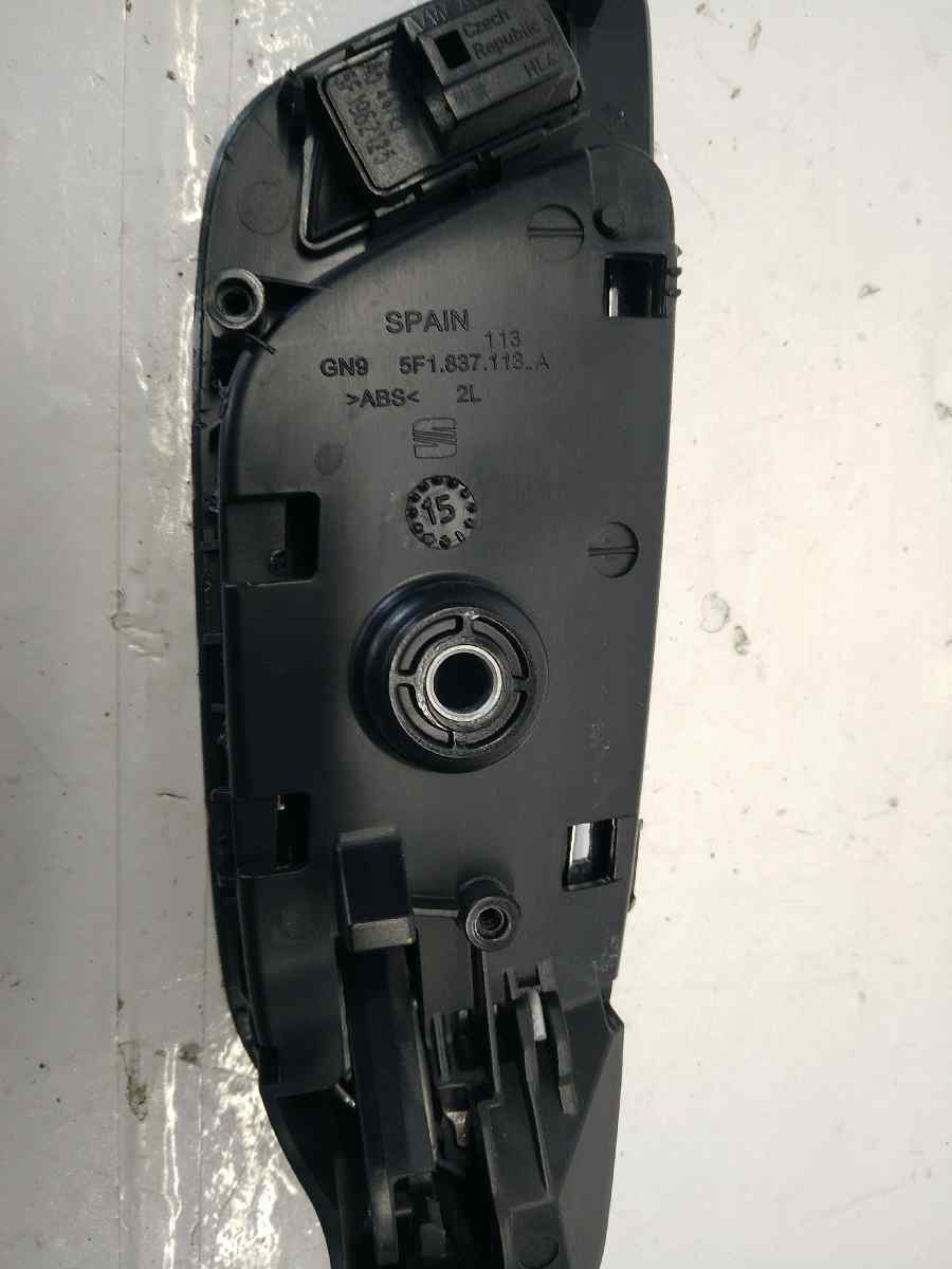 5F1837113A MANETA INTERIOR DELANTERA IZQUIERDA SEAT LEON SC (5F5)