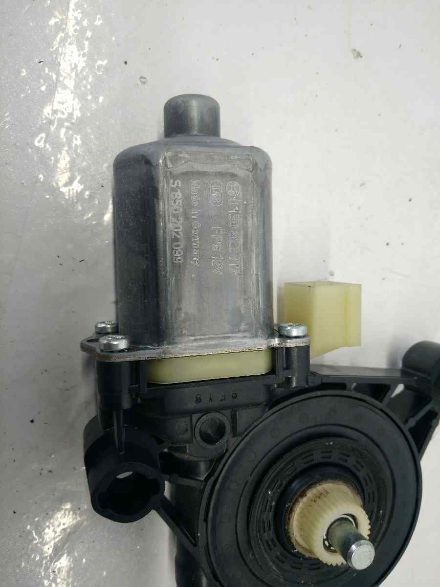 MOTOR ELEVALUNAS DELANTERO IZQUIERDO SEAT LEON SC (5F5)