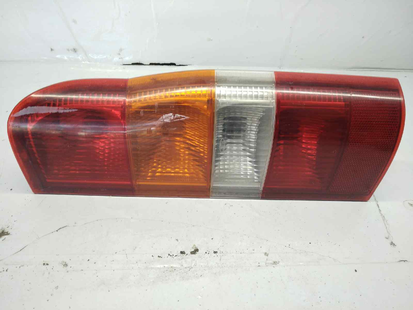 YC1X13434A PILOTO TRASERO DERECHO FORD TRANSIT CAJA CERRADA, CORTA (FY) (2000 =>)