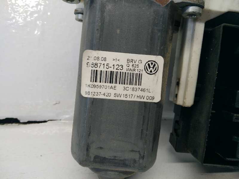 MOTOR ELEVALUNAS DELANTERO IZQUIERDO