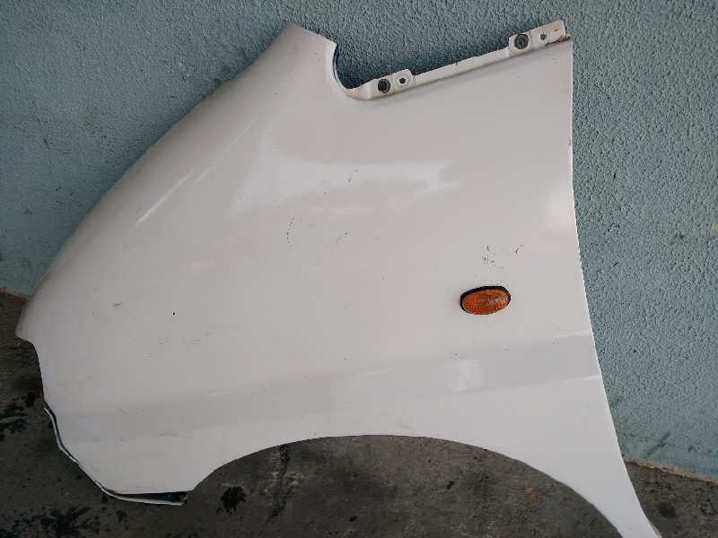 ALETA DELANTERA IZQUIERDA