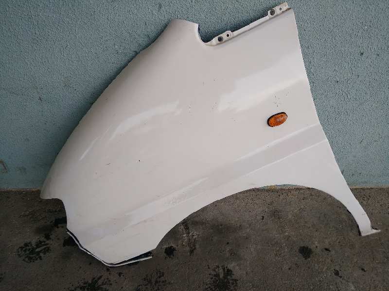 ALETA DELANTERA IZQUIERDA