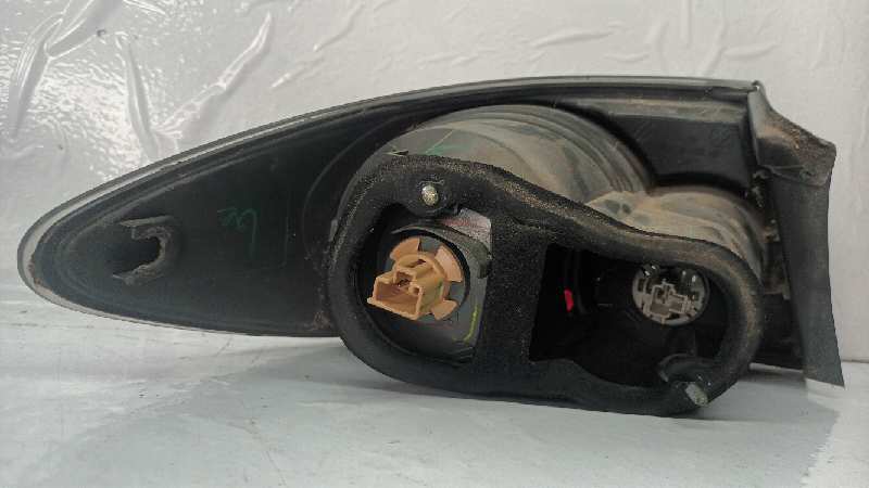 PILOTO TRASERO DERECHO