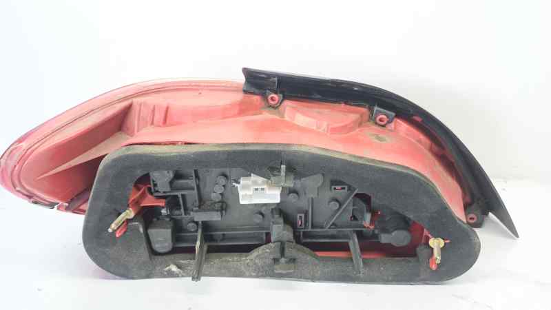 9644652577 PILOTO TRASERO DERECHO PEUGEOT 406 BERLINA (S1-S2)