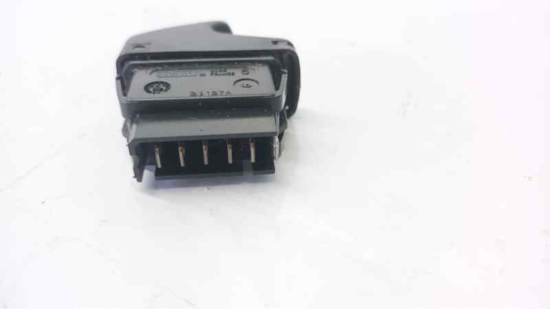 MANDO ELEVALUNAS DELANTERO DERECHO