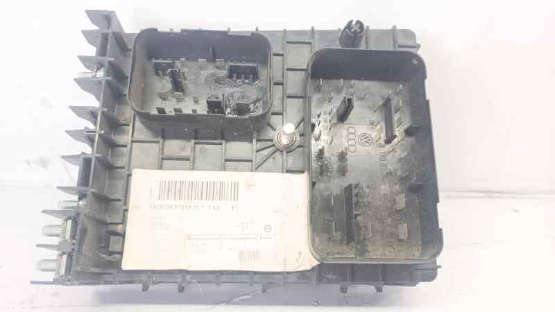 CAJA RELES - FUSIBLES