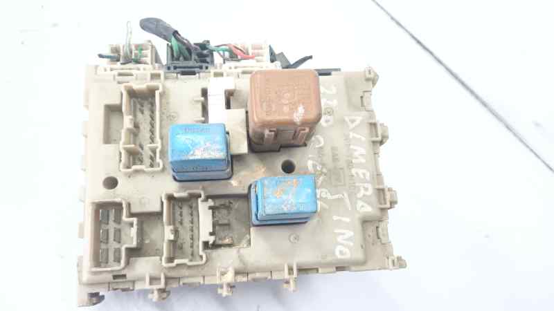 CAJA RELES - FUSIBLES