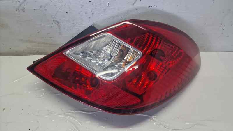 PILOTO TRASERO DERECHO