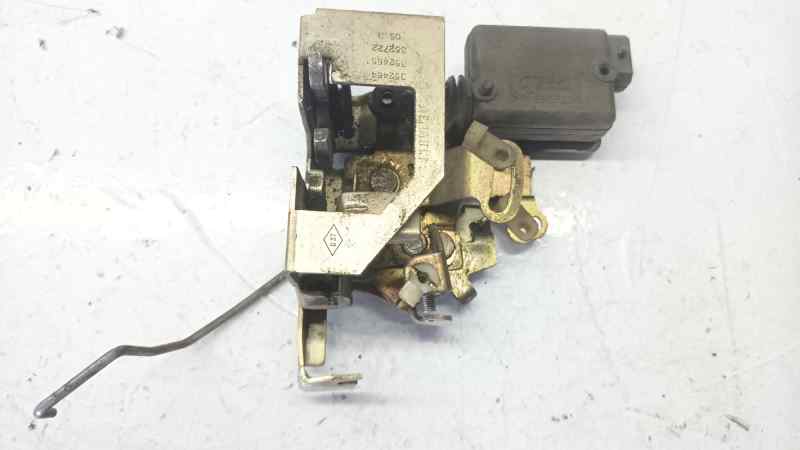 CERRADURA PUERTA TRASERA DERECHA 