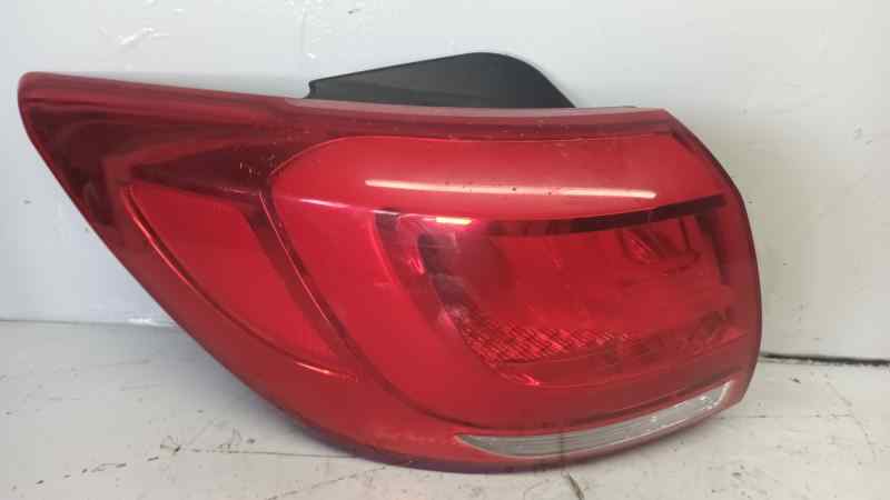 PILOTO TRASERO IZQUIERDO