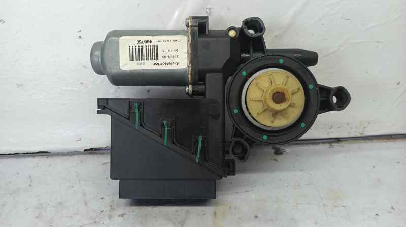 MOTOR ELEVALUNAS DELANTERO IZQUIERDO