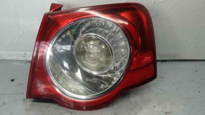 PILOTO TRASERO DERECHO