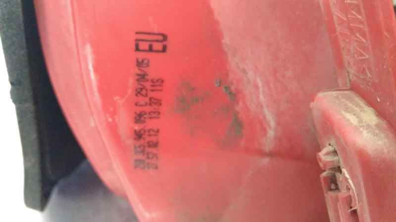 PILOTO TRASERO DERECHO