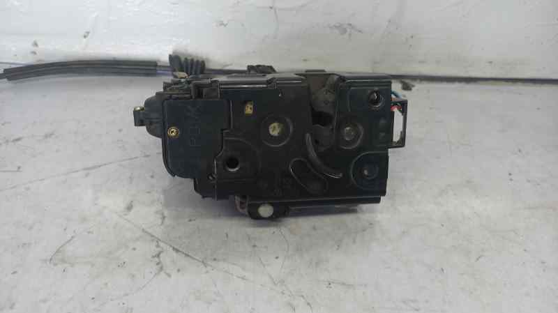 CERRADURA PUERTA DELANTERA IZQUIERDA 