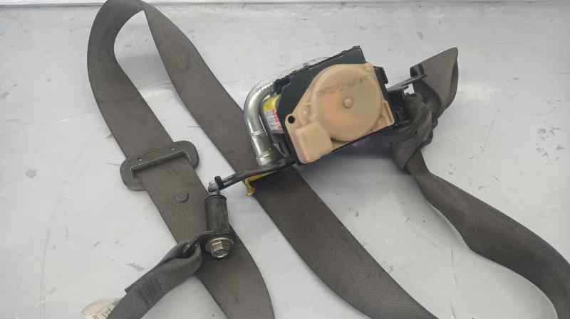 CINTURON SEGURIDAD DELANTERO DERECHO