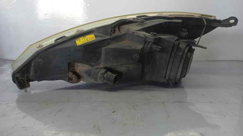 775810 FARO DERECHO FORD FOCUS BERLINA (CAK)