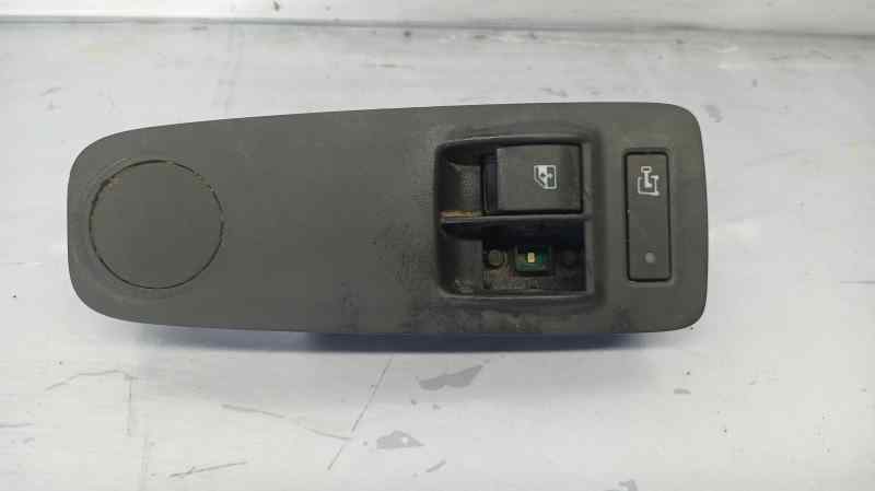 MANDO ELEVALUNAS DELANTERO IZQUIERDO 