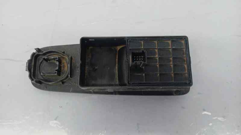 MANDO ELEVALUNAS DELANTERO IZQUIERDO 