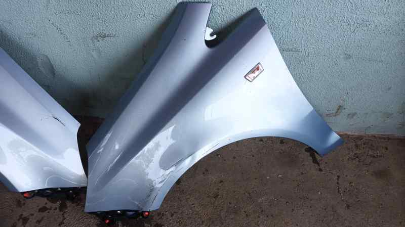 ALETA DELANTERA IZQUIERDA