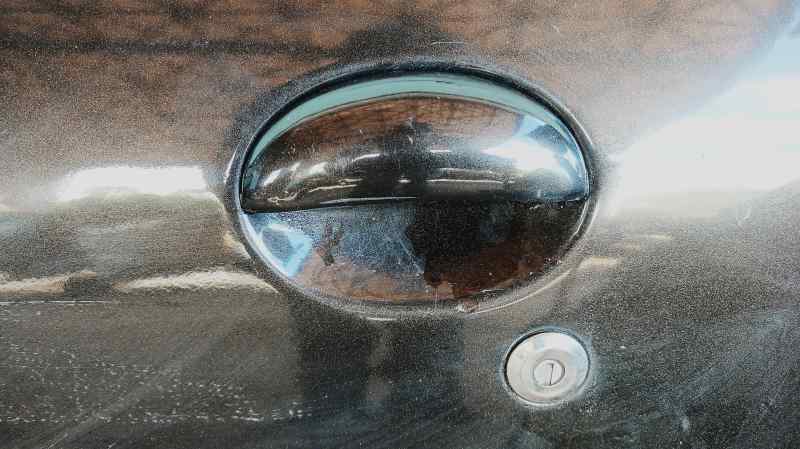 MANETA EXTERIOR DELANTERA IZQUIERDA