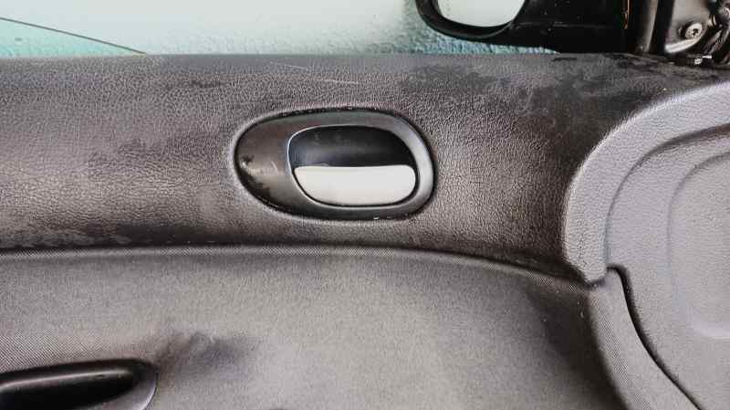 MANETA INTERIOR DELANTERA IZQUIERDA