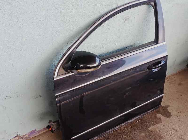 PUERTA DELANTERA IZQUIERDA