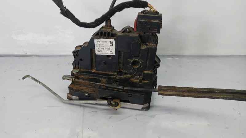 CERRADURA PUERTA DELANTERA IZQUIERDA 