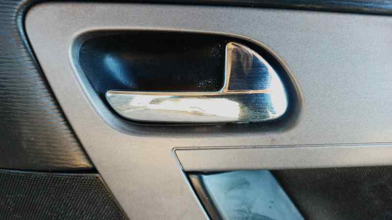 MANETA INTERIOR TRASERA DERECHA