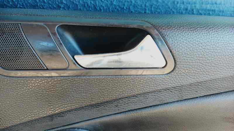 MANETA INTERIOR TRASERA DERECHA